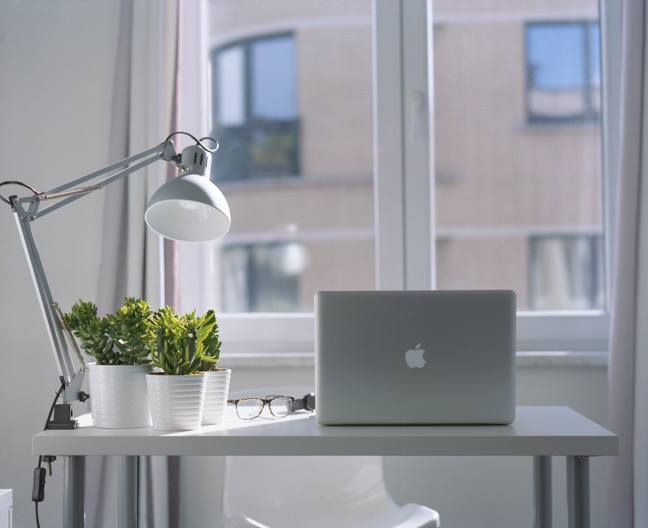 Pitfalls To Watch Out For When Working From Home